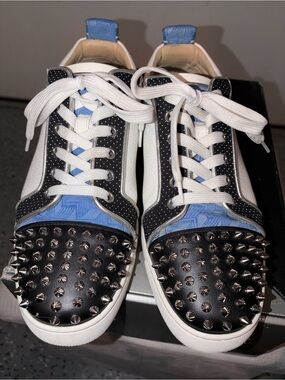 クリスチャンルブタン YACHT SPIKES FLAT CALFデッキシューズ クリスチャンルブタン(Christian Louboutin)クリスチャンルブタン